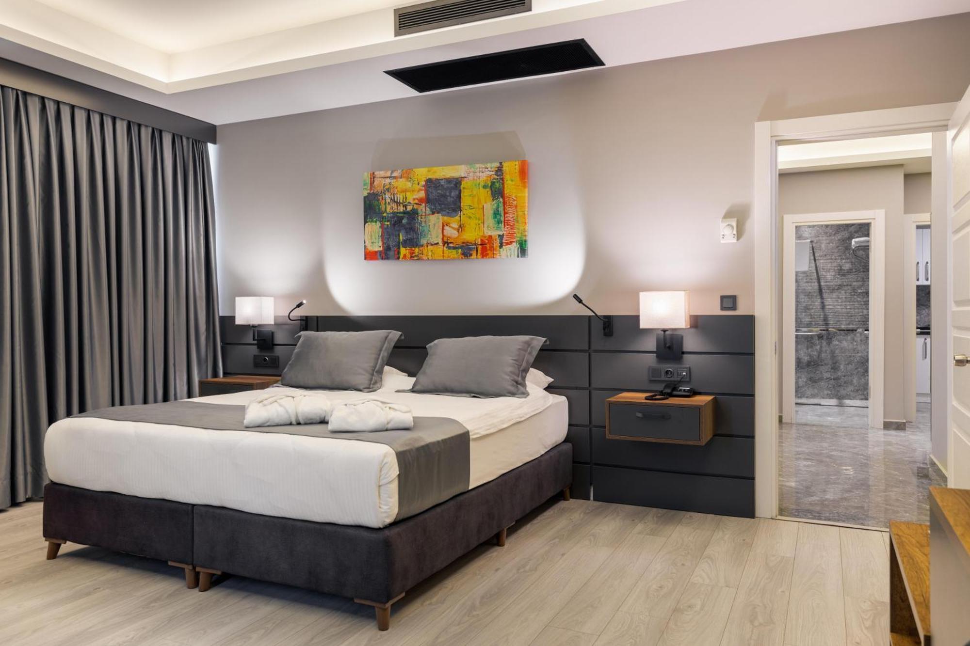 Family Suite,1656272586:JPEG